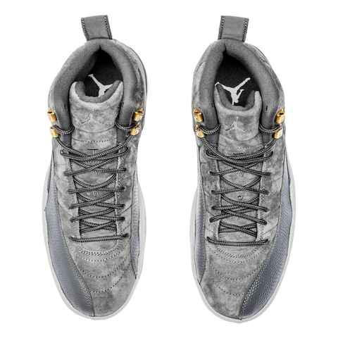 AJ12金扣酷灰能实战吗 AJ12金扣暗灰实战测评
