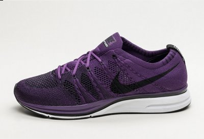 （本人属潮牌汇潮牌网于标准型（耐克Flyknit Trainer黑紫色好看吗 Flyknit Trainer黑紫色多少钱）