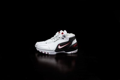 绝对的原汁原味潮牌资讯！ 拆掉了鞋面（nike AZG 2017复刻版值得买吗 Air Zoom Generation “First Game”测评）