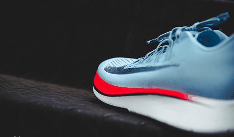 zoom fly sp是全掌碳板吗 zoom fly sp是什么底 zoom fly sp实战测评
