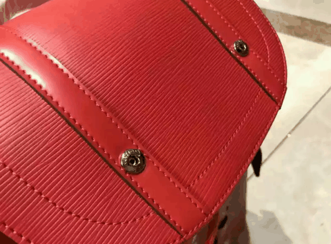 supreme X lv 背包多少钱 怎么入手 lv联名supreme背包会大量发售吗