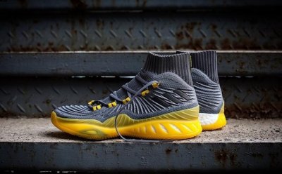 可以更好包潮牌品牌裹你的脚型（crazy explosive 2017开箱测评 crazy explosive新配色）