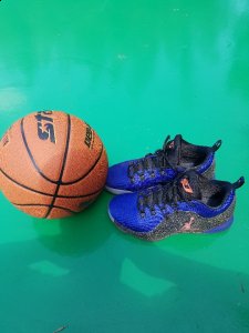 保罗10代打球怎么样 保潮牌罗10代篮球鞋测评 实战测评（保罗10代打球怎么样 保罗10代篮球鞋测评 实战测评）