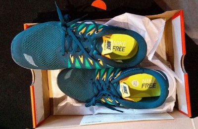 3.0就更像潮牌汇潮牌网店袜子了（nike free 5.0开箱测评 nike free 5.0简单测评）