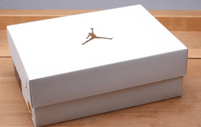  Air Jordan 1 OG Wings怎么入手 这是官方的发售信息潮牌资讯 AIR JORDAN 1 RET HIGH OG WINGS AA2887-035 2017年05月18日 ¥1599RMB 全球限量19（Air Jordan 1 OG Wings怎么入手 AJ1高帮古铜限量版开箱评测）