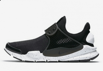 Nike Sock Dart SE和Nike 潮牌品牌Sock Dart的区别 sock dart se评测（Nike Sock Dart SE和Nike Sock Dart的区别 sock dart se评测）