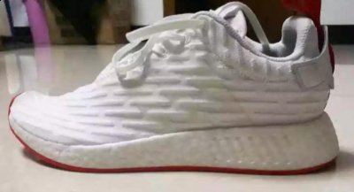 亮点在于潮牌汇潮牌网中底色块（adidas nmd r2测评 阿迪达斯nmd r2测评）