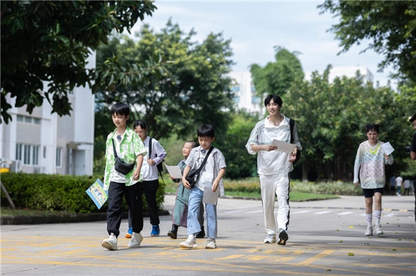多果肤儿童洗护助力深潮牌资讯圳卫视《最强小孩》厦门开机（多果肤儿童洗护助力深圳卫视《最强小孩》厦门开机）