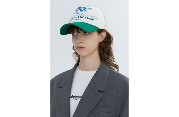 同时结合外套、T潮牌资讯-Shirt 以及棒球帽等单品（ADER Error 2022 夏季“Origin”胶囊系列公布）