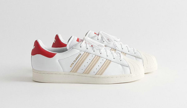 与 TaylorMade G潮牌品牌olf 的合作堪称惊艳（KITH Classics for adidas Originals 全新联乘鞋款系列亮相）