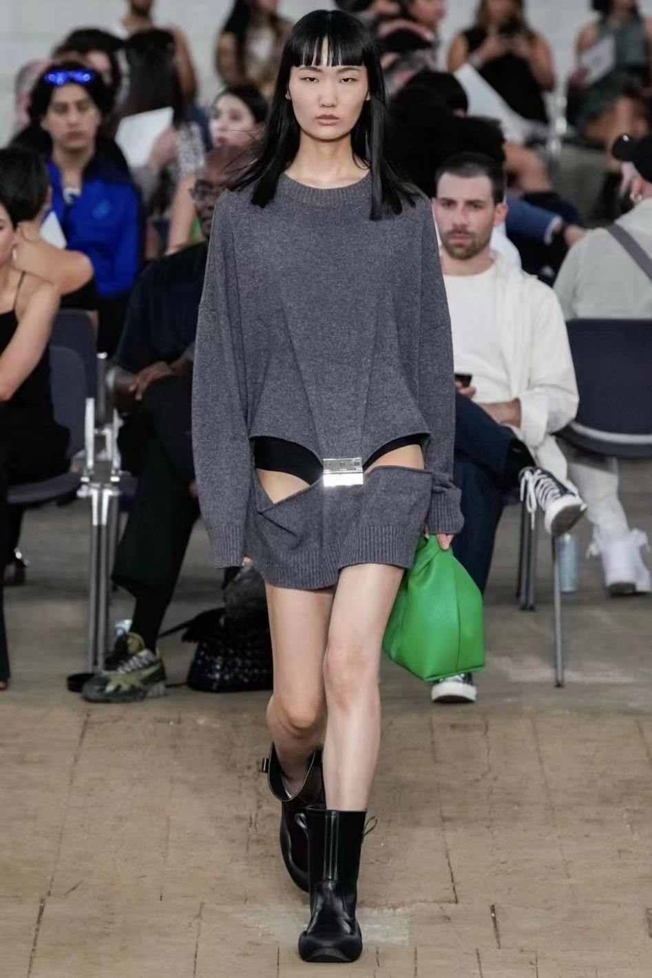  李祥玉 AMIRI SS 2023 Runway Show #巴黎男装周潮牌汇潮牌网店#PFW2023 李祥玉与设计师Mike Amiri 余航演绎Tod's 2023春夏男装（SS23国际男装周圆满落幕，火石模特砥砺前）