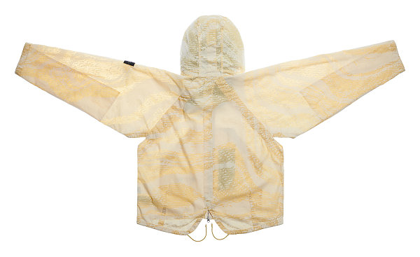 想要入手的玩家届时不妨潮牌商城前往 Stone Island 精品店逛逛~ （石头岛全新“Prototype Research Series”6.0 亮相）