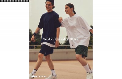 譬如在 T-Shirt 腋下融入潮牌品牌网眼裁片等细节也十分吸睛（BEAMS x Prince 2022 夏季合作系列即将发售）