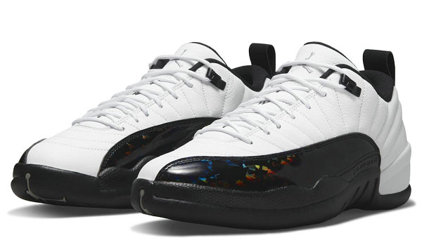  算上此前曝光的潮牌 AJ1 及 Jordan Legacy 312 Low（中国限定 AJ12 Low“25 Anniversary”配色鞋款即将来袭）