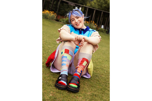  Dr.Martens x 中央圣马丁学潮牌汇潮牌网店院联名定制系列 现已全面发售（Dr.Martens x 中央圣马丁学院联名定制系列开售）