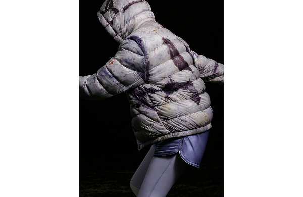  蒙口特别设立的性能支线 MONCLER GRENO潮牌品牌BLE 日前也公布了全新一季的秋冬单品以及造型 Lookbook（MONCLER GRENOBLE 2022 秋冬系列 Lookbook 赏析）