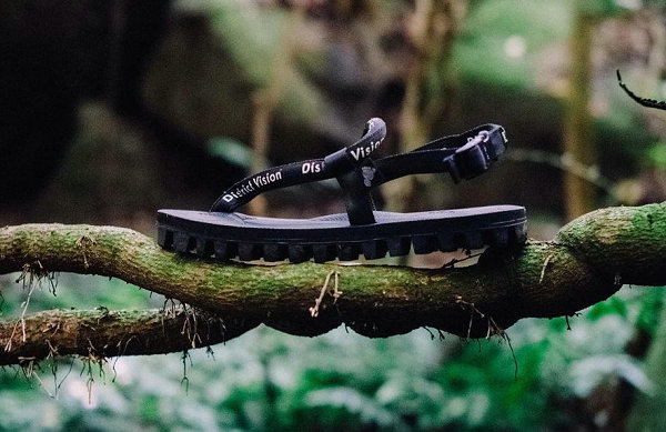  Suicoke x District Vision 全线联潮牌商城乘鞋款 预计很快便可与大家见面（Suicoke x District Vision 全线联乘鞋款亮相）