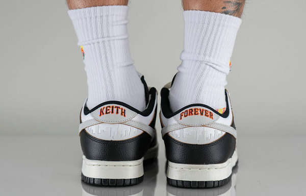 这双黑白熊猫 Nike SB Dunk 旨在潮牌品牌致敬 HUF 2002 年于旧金山设立的门店（HUF 联名 SB Dunk Low“San Francisco”配色鞋款上脚赏析）