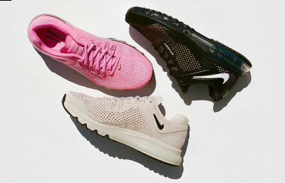 这边美潮老炮 Stussy 与耐克最新一潮牌汇潮牌网店季的联名鞋款 Air Max 2013 也终于有了发售信息（Stussy x 耐克全新联名 Air Max 2013 鞋款及服饰系列公布）