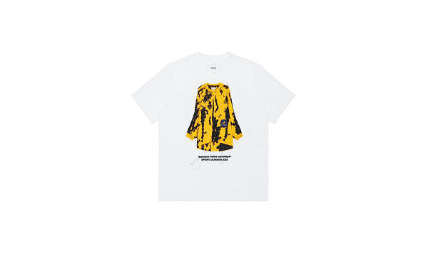 请关注 Doublet潮牌汇潮牌网店 品牌官网及网店 （Doublet 全新“HISTORY EMBROIDERY T-SHIRT”系列亮相）