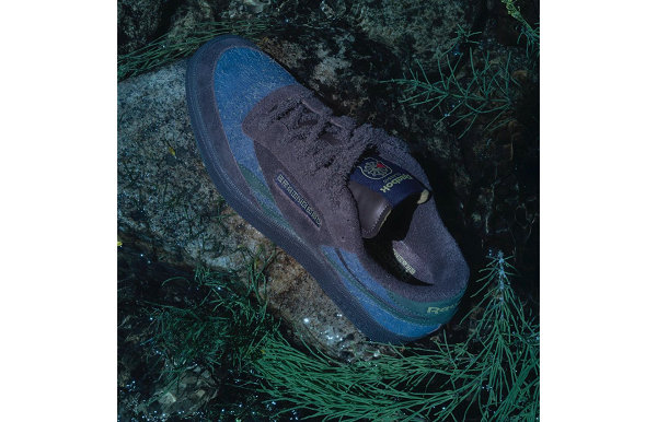 这一次官方找来了鞋履品牌潮牌 Reebok 炮制了全新 Club C Revenge 鞋履（锐步 x Brain Dead 全新联名 Club C Revenge 鞋款即将来袭）