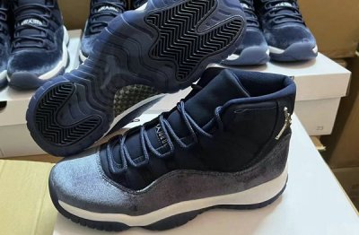 AJ11 Velvet 鞋款全新“潮牌品牌Midnight Navy”配色公布（AJ11 Velvet 鞋款全新“Midnight Navy”配色公布）