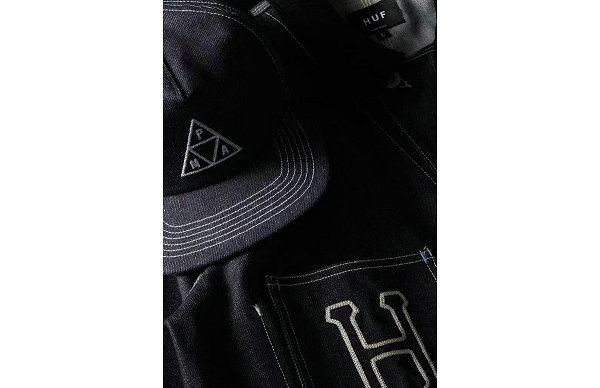 请关注 HUF 品潮牌汇潮牌网店牌官网及网店 （HUF x Haroshi 全新联名 20 周年纪念胶囊系列公布）