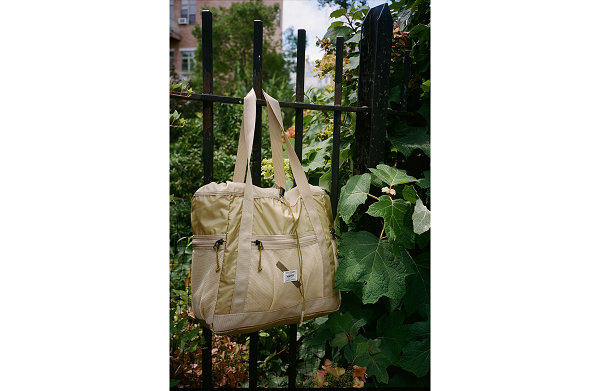 近来日本包袋经典 潮牌品牌PORTER 又将迎来全新联名企划（PORTER x Saturdays NYC 全新联乘包袋系列释出）