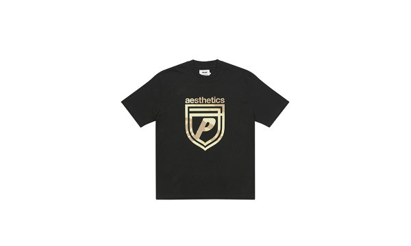 这边 Palace 又牵手伦敦本滑板潮牌资讯品牌 AESTHETICS 带来了全新合作设计（Palace x AESTHETICS 全新合作胶囊系列抢先预览）