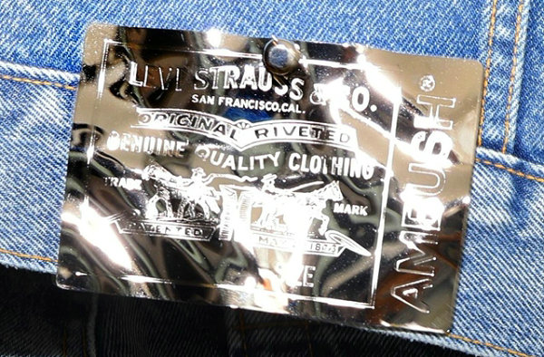 AMBUSH x Levi's 全新联名企划-2.jpg