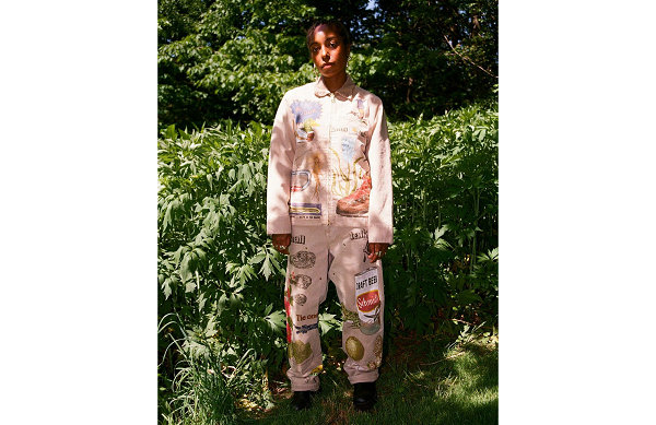 最终与消费者建潮牌商城立起特殊的联系（Carhartt WIP x Browns x Small Talk Studio 三方合作系列来袭）