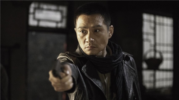不知是否符合观众潮牌信息心目中的“特务局长”（实力演员还原先辈风采，电影《证明》聚焦上海革命“红色摇篮”）