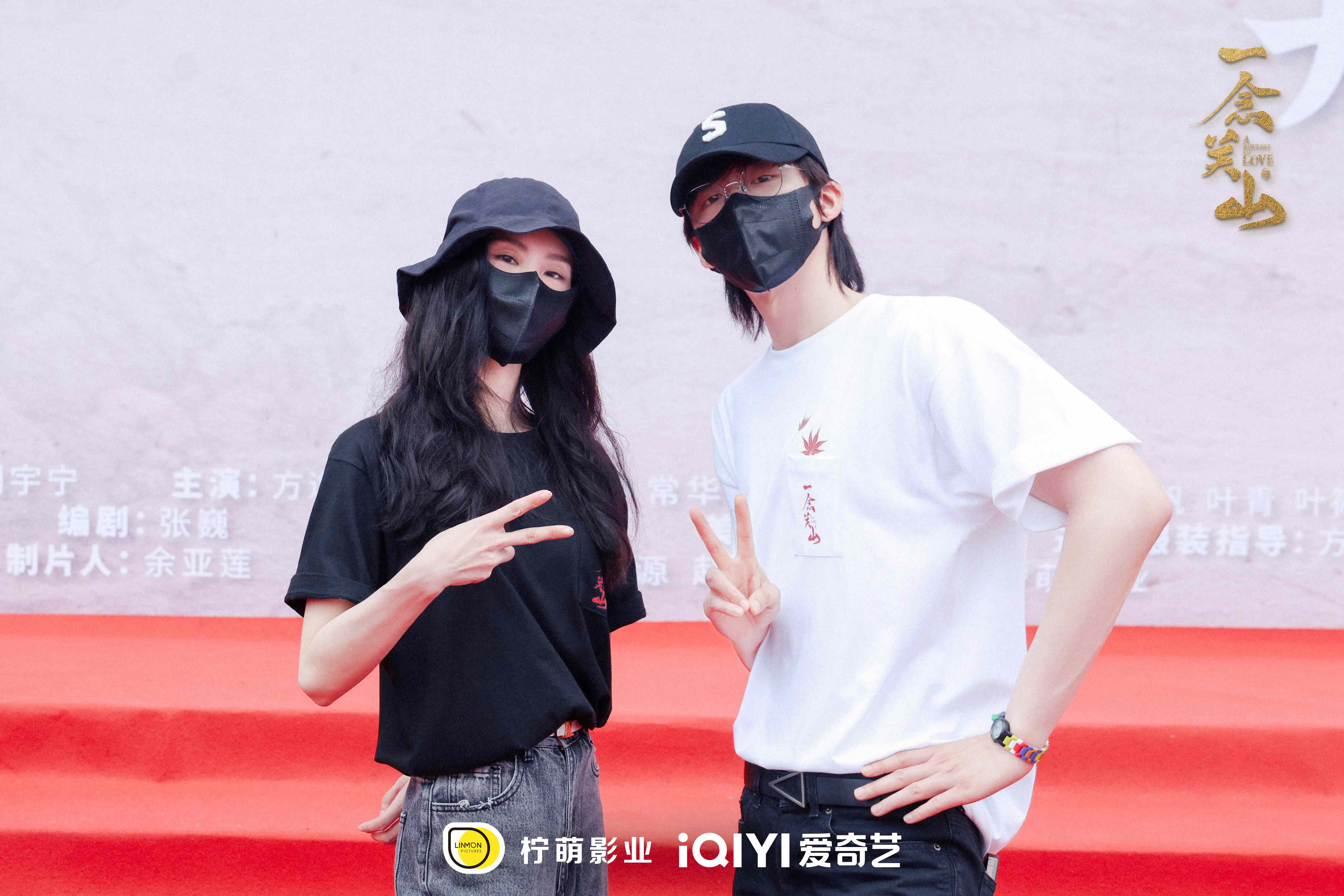 梳化指导则是因《如懿传》《延禧潮牌信息攻略》等作品深受观众喜爱的林安琦、林小丽（刘诗诗刘宇宁搭档《一念关山》开机原创古装强配置引人期待）