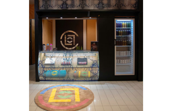 clot香港快闪店1.jpg