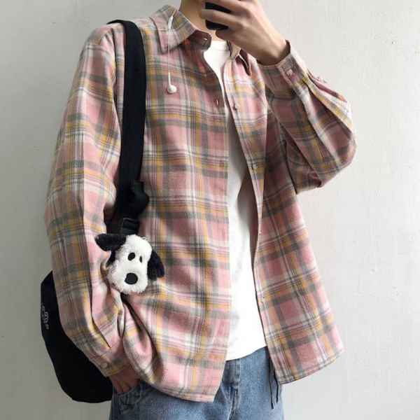 虽然图形简单但无论是哪个服装品牌都不敢忽视它的“能量” 潮牌冬季如何御寒提醒（格子衬衫配什么裤子好看 ）