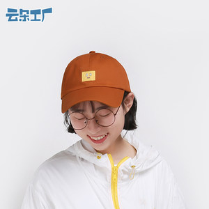棒球帽更注重运动风一些 2022秋冬潮牌新款推荐（鸭舌帽与棒球帽区别 ）