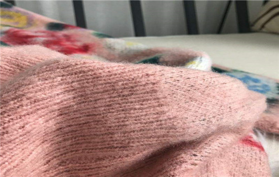 特别是马海毛毛衣哪种潮牌品牌比较好看？（马海毛毛衣扎人怎么解决 如何辨别马海毛真假 ）