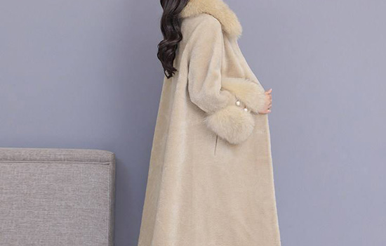 白色略微有些黄哪种潮牌品牌比较好看？（贡米色适合什么肤色 如何根据肤色选择衣服颜色 ）