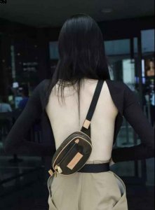2018年秋冬流行单品 秋冬流行的这几件单品谁穿谁好看 