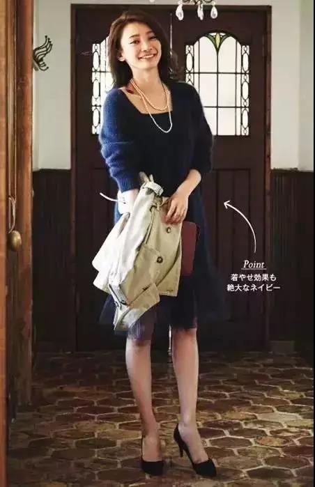 况且图案也容易过时哪种潮牌品牌比较好看？（秋天穿什么打底毛衣 打底毛衣要买就买这种流行一辈子的 ）