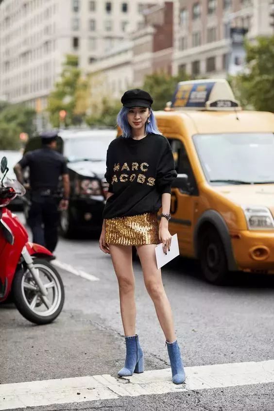 格纹风还会继续刮 2022秋冬潮牌新款推荐（2018服装流行元素 这几种服装元素美翻了 ）