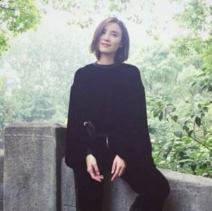我们可以多在下半身下功夫了 2022秋冬潮牌新款推荐（今年最流行的冬季靴子 2017最流行的靴子 ）