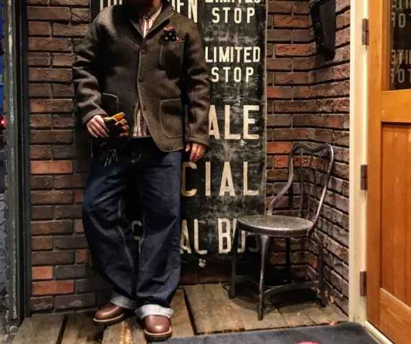与 Human made、Neighborhood 等复古风格的品牌也有联名产品推出哪种潮牌品牌比较好看？（中年男人的穿衣搭配 大叔们也可以穿出绅士气质哦 ）