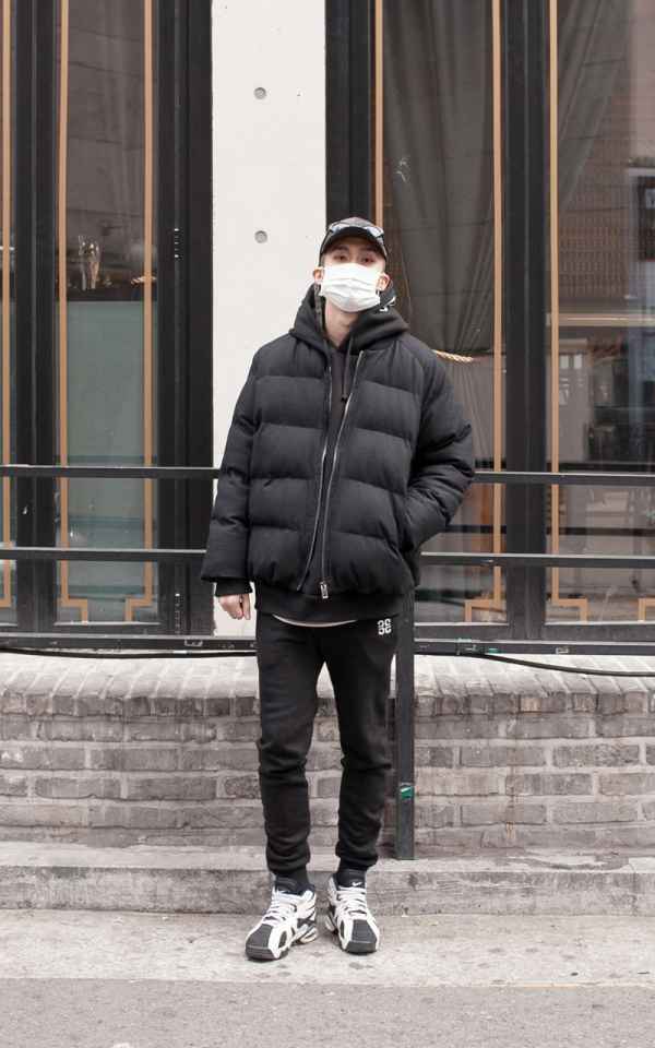  羽绒服男款长款 深秋季节 潮牌冬季如何御寒提醒（羽绒服男款 谁说羽绒服老气了啊？ ）
