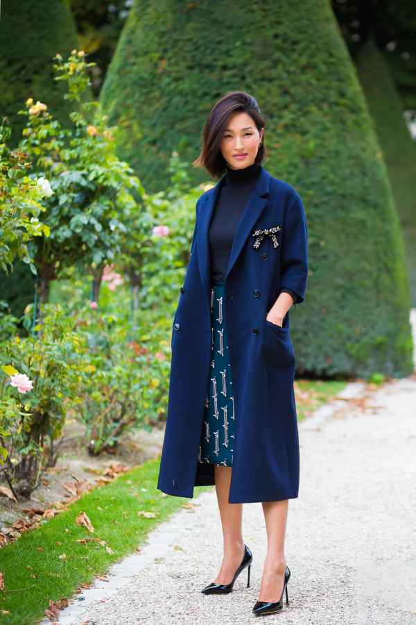 冬天棕色头发穿什么衣服  2022秋冬潮牌新款推荐（冬天棕色头发穿什么衣服 ）