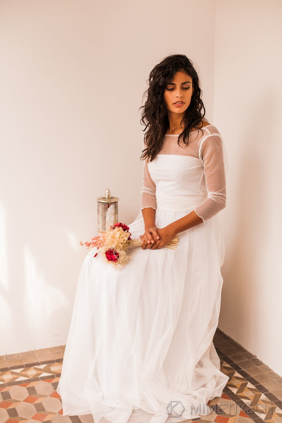  Bridal Garden Studio 来自**斯圣彼得堡的 Julia 透过旅行获得设计养分 潮牌冬季如何御寒提醒（小众婚纱品牌 让你发掘婚纱的更多可能性 ）