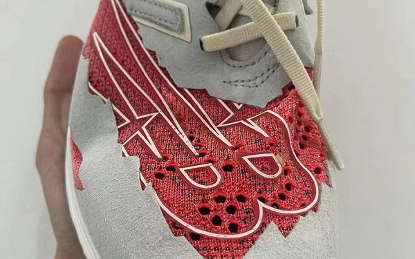  此番潮牌网了解到哪种潮牌品牌比较好看？（石头岛 x New Balance 联名 RC Elite V2 SI 鞋款曝光）