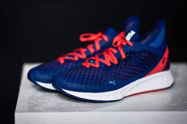 潮鞋丨Vans 过后是 New Balance？但也别忘了 Converse