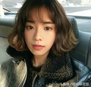 喜欢热烫带来的弹性和质感 潮牌冬季如何御寒提醒（冷烫和热烫烫的蛋卷头，时尚漂亮，非常好打理）