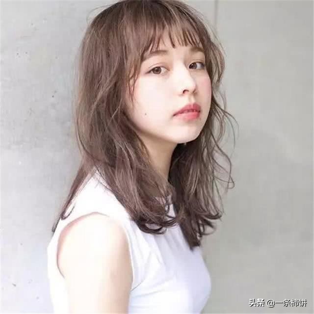 拯救大脸盘子：5款仙女发型。适合圆脸减龄又可爱的女生发型